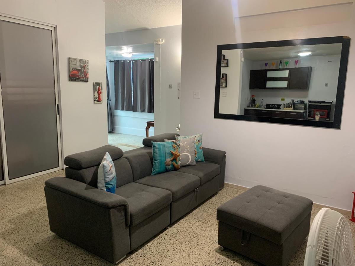 Levittown Lakes Bagian luar foto
